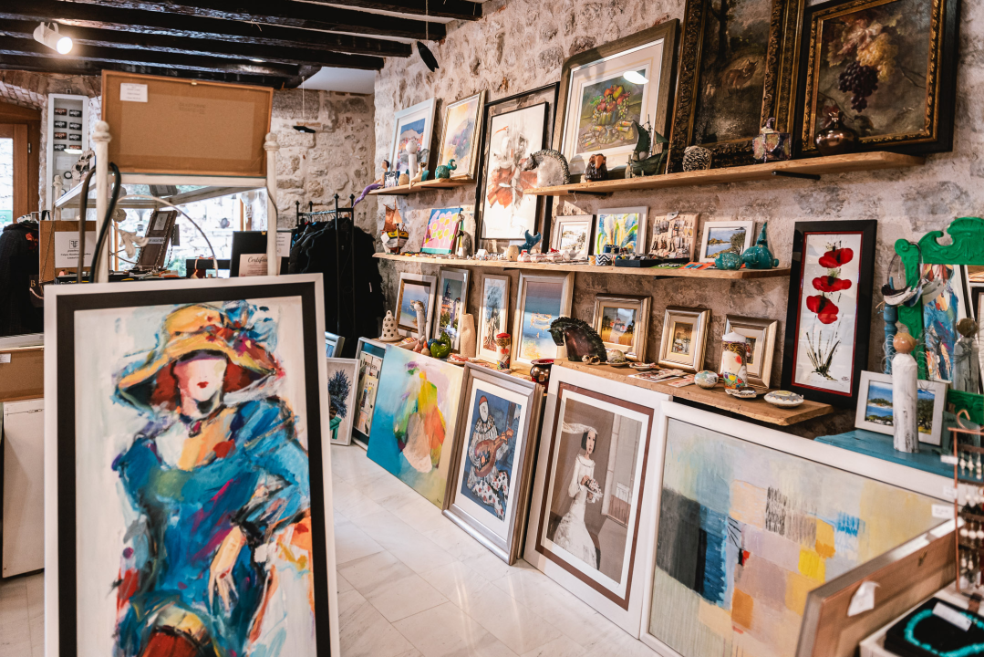 Uvijek je pravo vrijeme za umjetnost, a Galerija Juraj Dalmatinac upravo ima popust na Berbera i Stipicu!