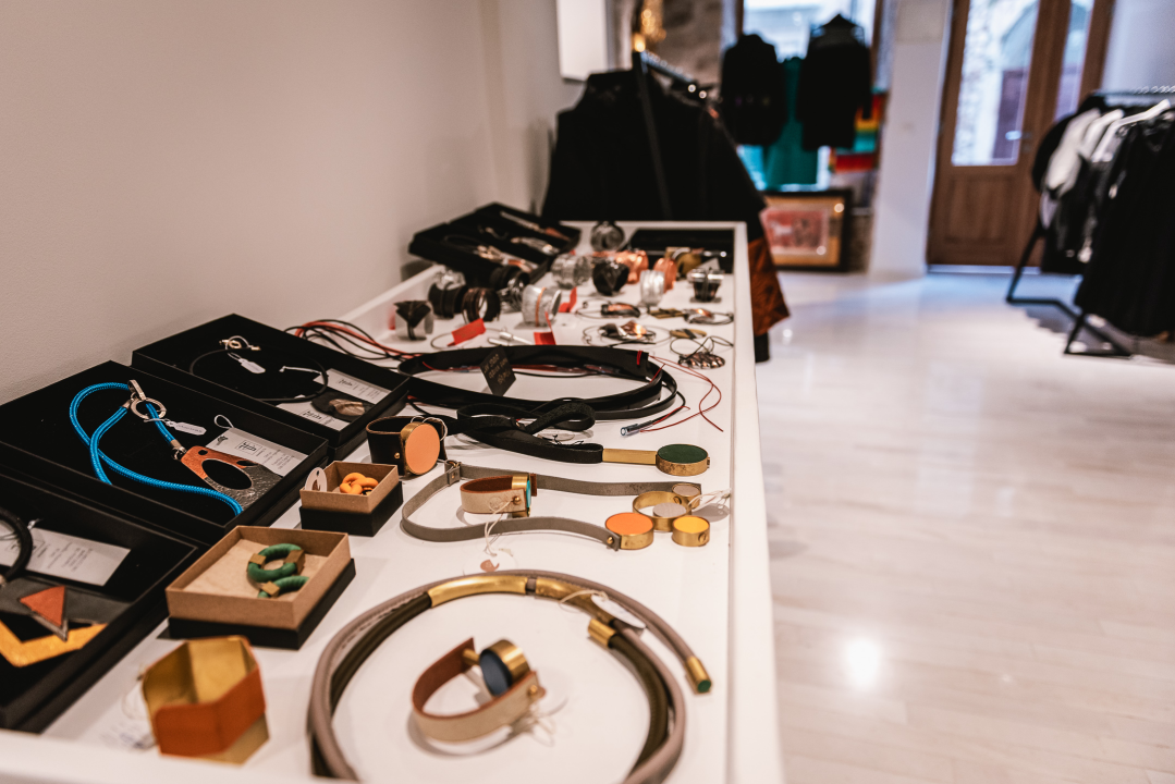 Uvijek je pravo vrijeme za umjetnost, a Galerija Juraj Dalmatinac upravo ima popust na Berbera i Stipicu!