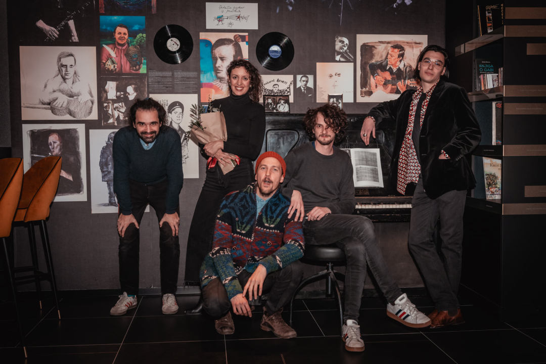 Zvijezda domaće alternativne scene Mary May zablistala u Arsenu