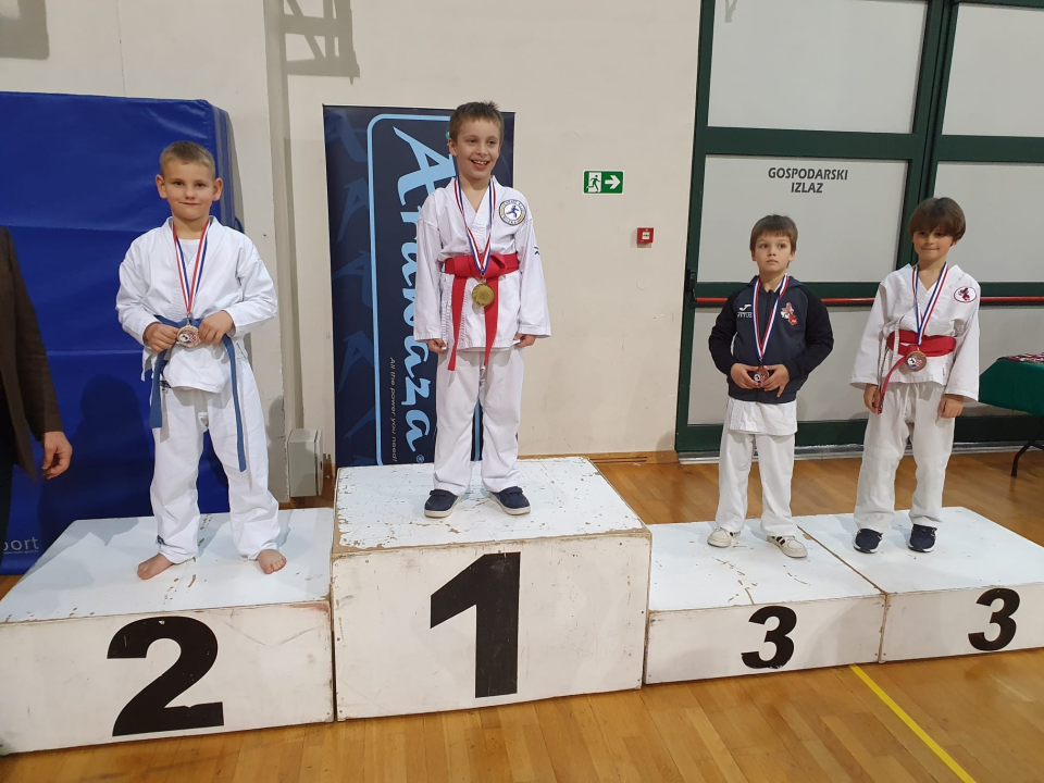Za Karate klub Okit šest medalja na Opatiju kupu