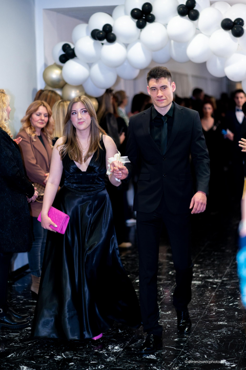 Gimnazijalci kao hollywoodske zvijezde u večeri koju će pamtiti do kraja života (1.dio)