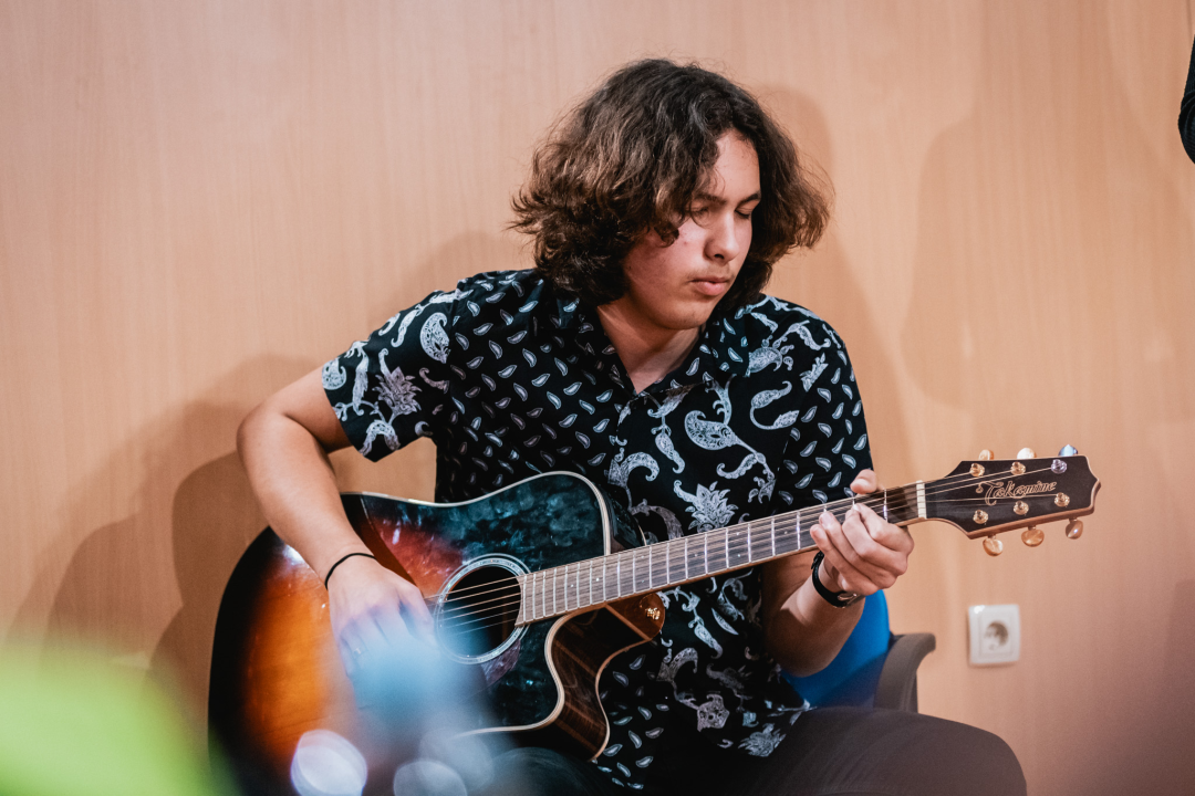 Gimnazijalci predstavili jubilarni 20. broj Pegle: ‘Pandemiju smo kompletno zanemarili i odahnuli od svega’