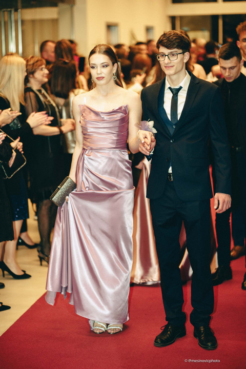 Učenici Medicinske škole u večeri koju će pamtiti do kraja života (2. dio)