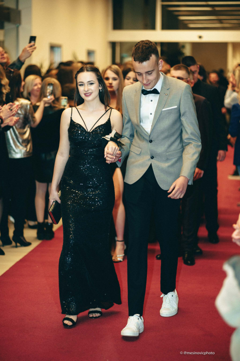 Učenici Medicinske škole u večeri koju će pamtiti do kraja života (2. dio)