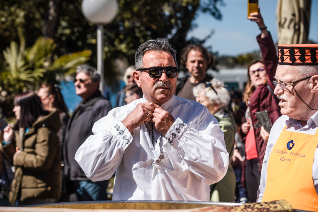 Uskršnji doručak pred Županijom označio početak turističke sezone: 'Očekujemo više ljudi nego rekordne 2019. godine'