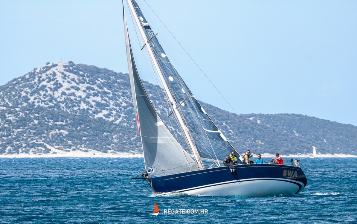 18. Zlarinska regata krstaša: Ukupni pobjednik je posada Gringo 3 iz Zadra