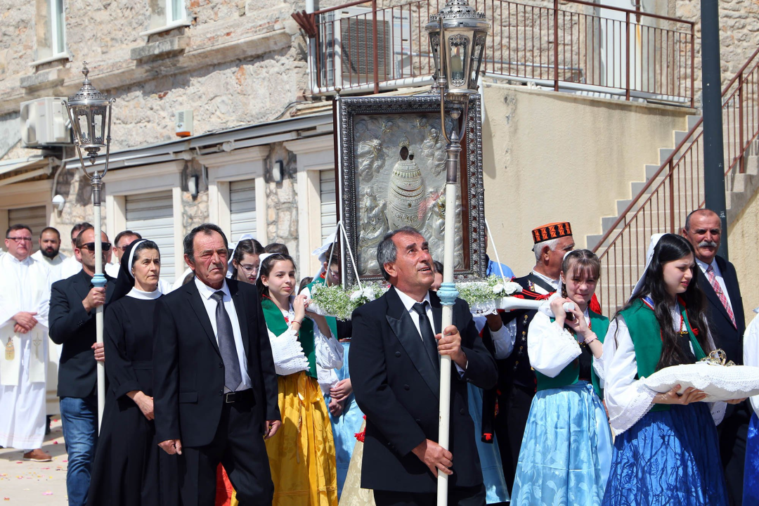 U Primoštenu proslavljen blagdan Gospe od Loreta