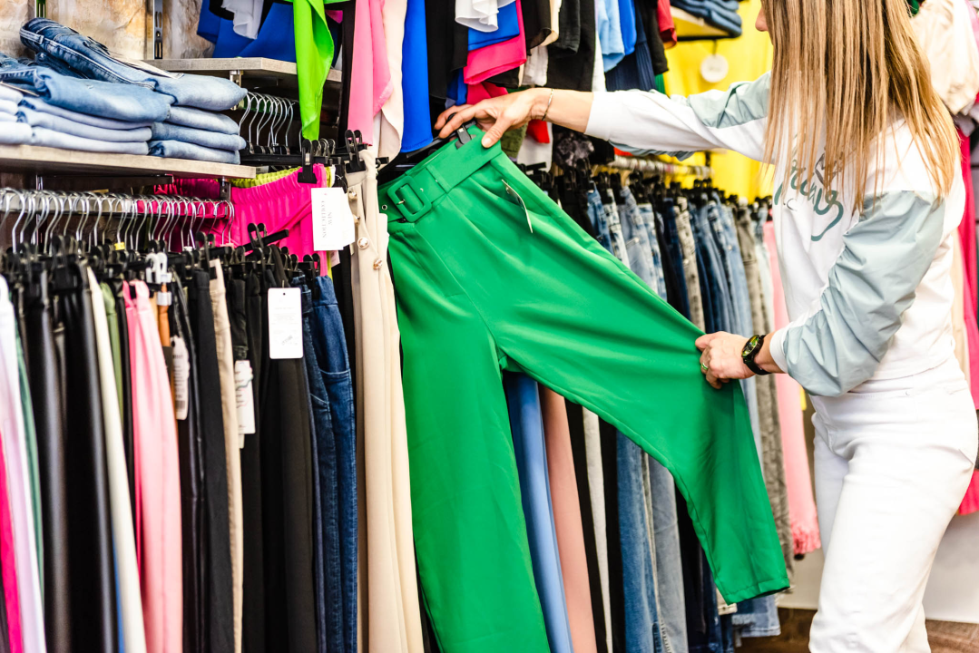 Super komade za svečane prigode pronađite u Butiku Cecily! 