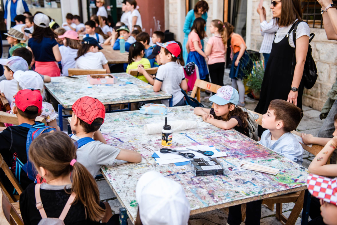 Na današnji dan prije 143 godine Šibenik se po prvi put napio pitke vode s javne špine na Maloj loži 