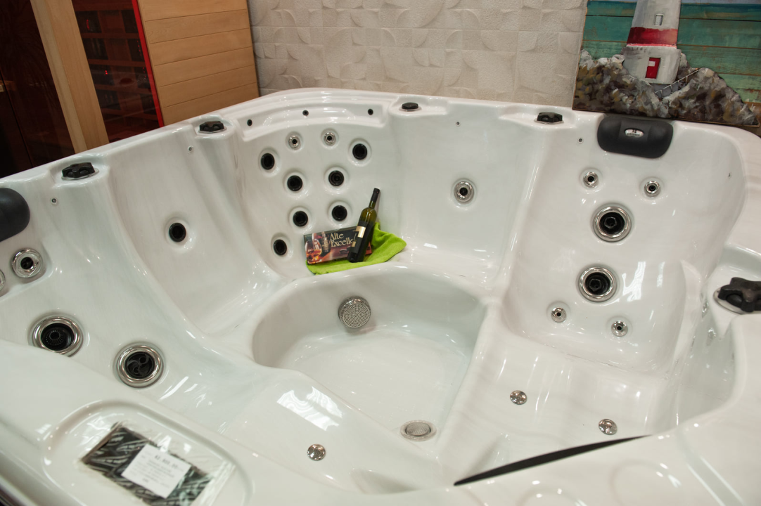  Najbolji izbor kupaonskog namještaja i sanitarija pronađite u VBR-u! 