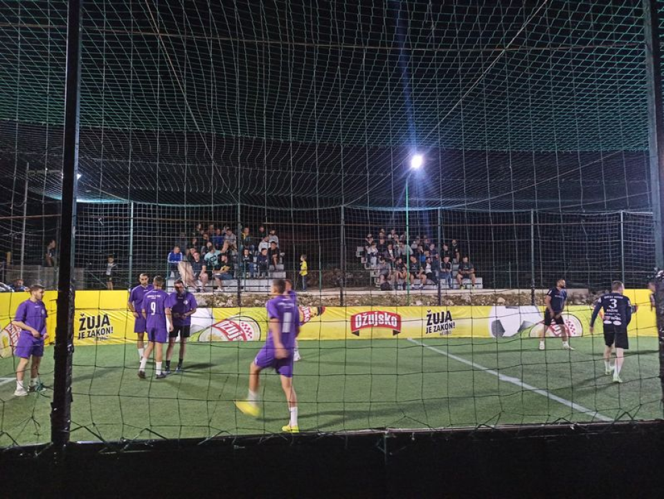 Ekipa Bibich West Ham Ražine pobjednik u seniorskoj, a ekipa GENERACIJA veteranskoj kavez ligi Bilice