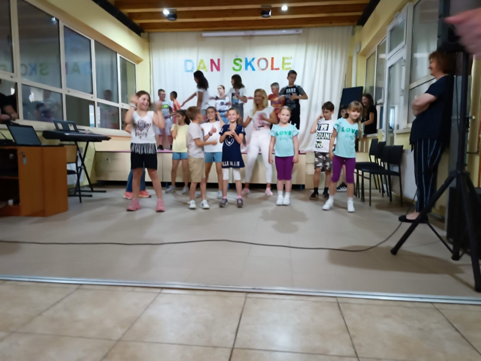 Osnovna škola Pirovac proslavila Dan škole  