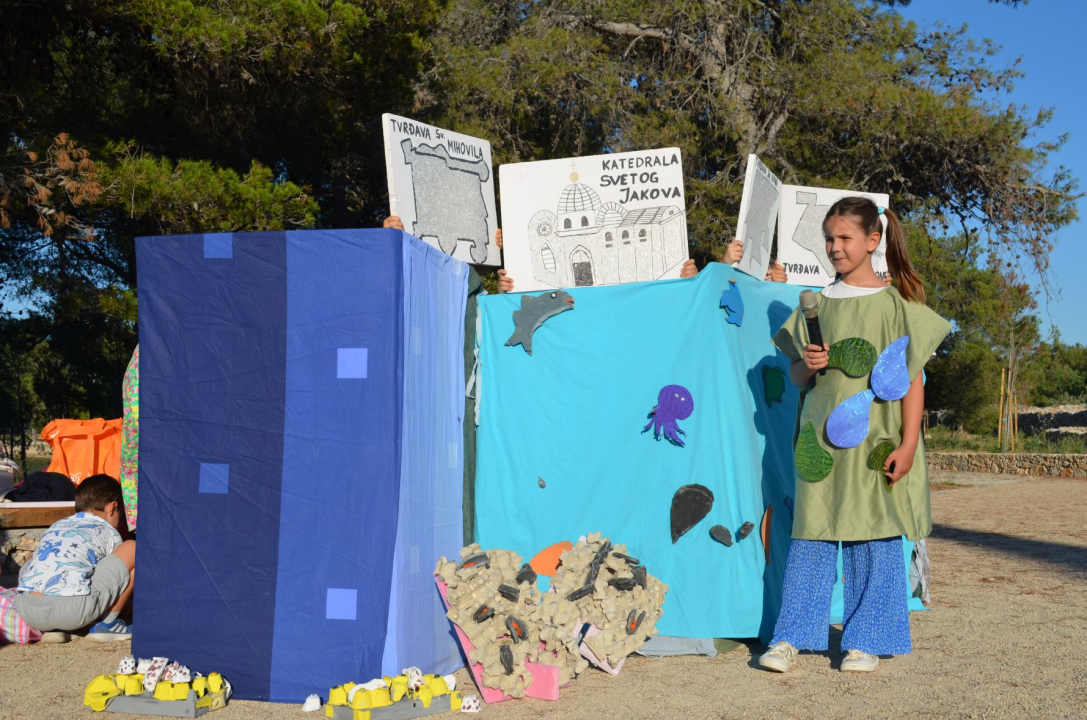 Mališani DV Smilje u uvali Minerska održali završnu svečanost