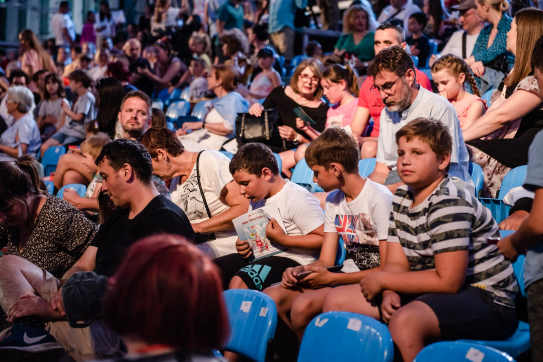 Otvoren je 62. Međunarodni festival u Šibeniku: Na svečanosti i djeca iz ukrajinskog Lavova