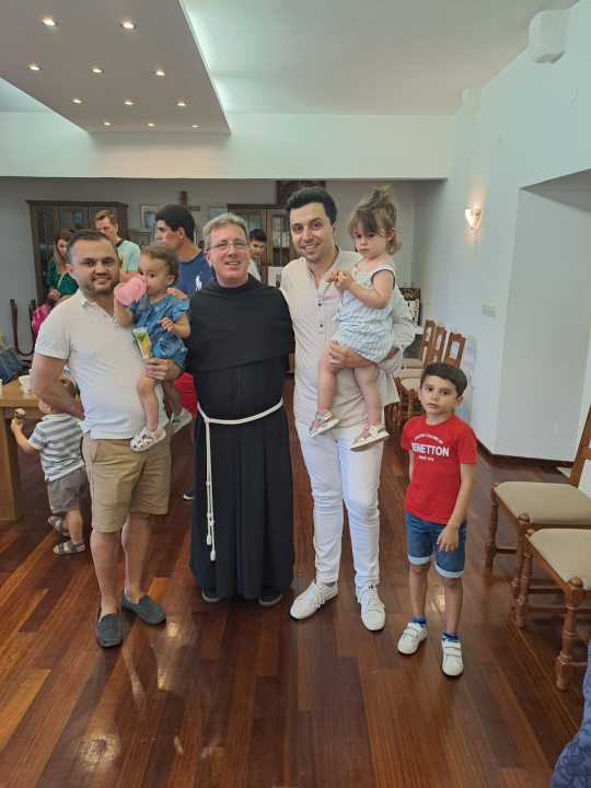 U sv. Frani susret bračnih parova vjenčanih u toj crkvi u posljednjih osam godina