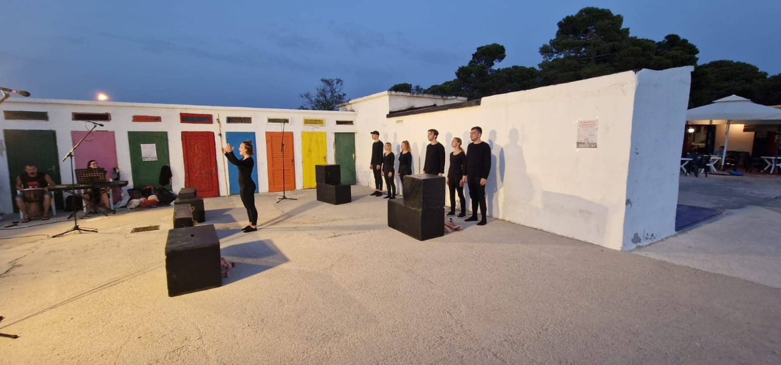 MDF ove godine i na Jadriji: Ispred šarenih kabina predstava 'Kralj lavova'