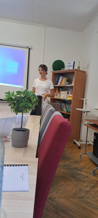 Uspješno završen program prekvalifikacije POU Šibenik za ekonomiste, komercijaliste, hotelijersko-turističke tehničare i prodavače!