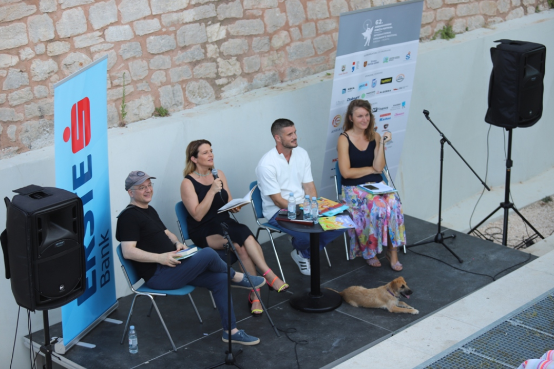 Danas je zbog MDF-a najduži dan u godini: Poznati čitaju, sajam knjiga, ulični program, predstave...