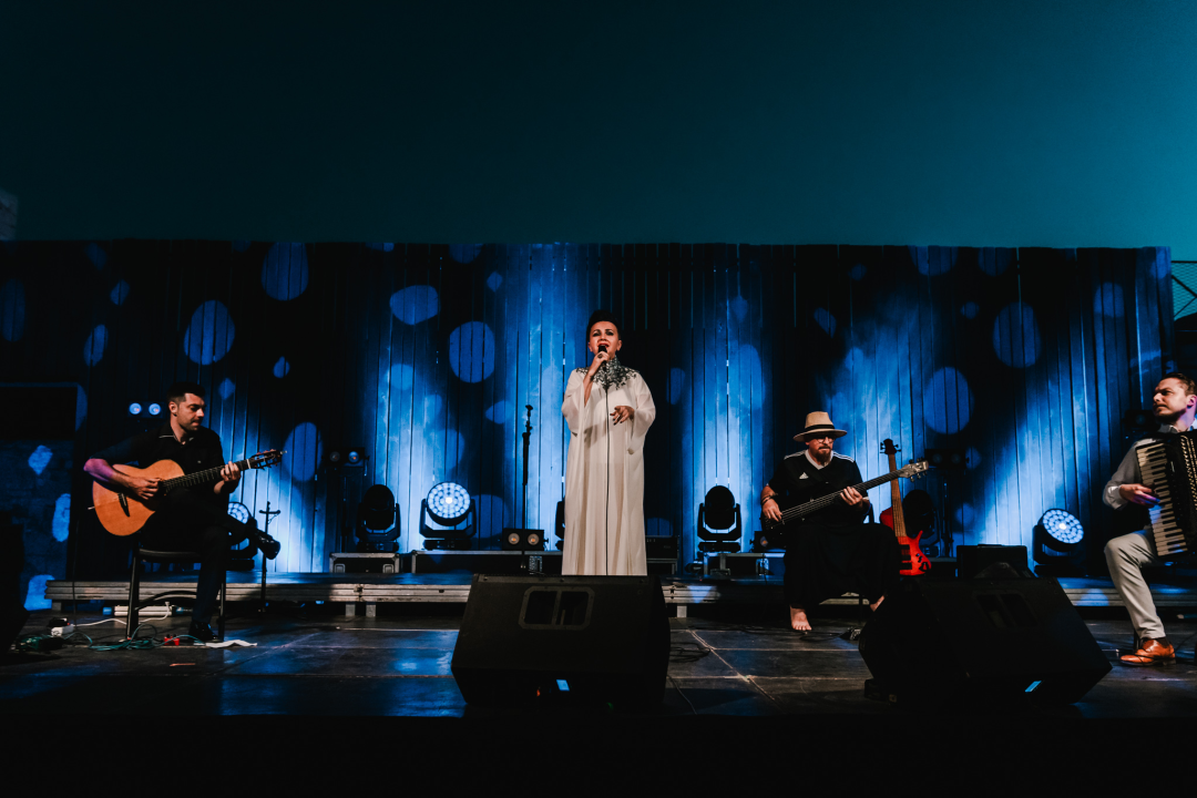 Amira Medunjanin po treći put na sv. Mihovilu: Red glazbe, red suza pa red smijeha!