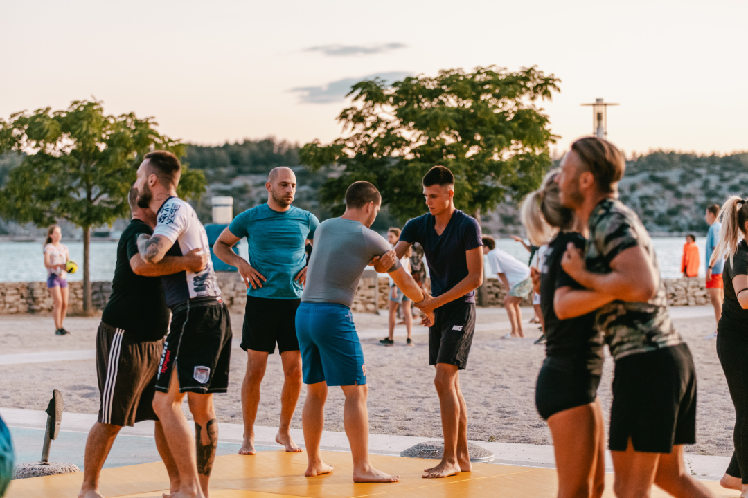 Rio de Janeiro ili Šibenik? Romantični zalazak uz poluge i gušenja na Banju