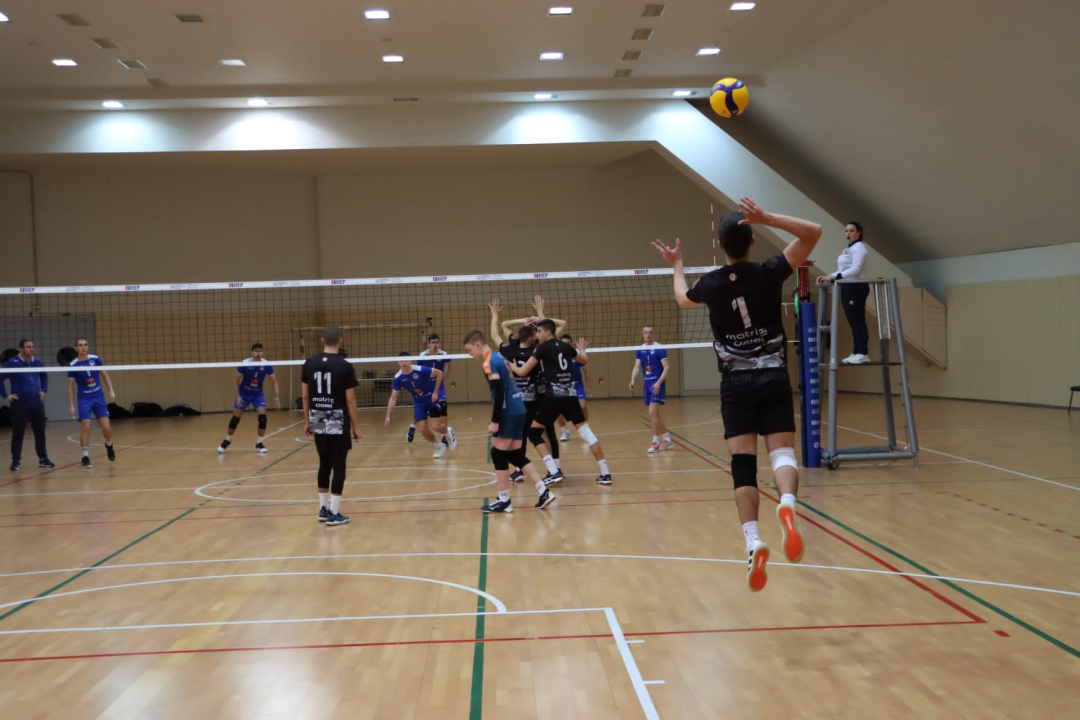 Mladi šibenski odbojkaš Hrvoje Junaković seli u Slavoniju: Školovanje i karijeru nastavlja u Osijeku