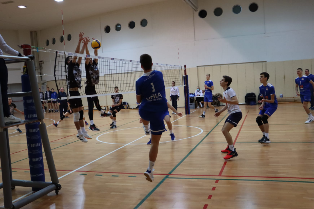 Mladi šibenski odbojkaš Hrvoje Junaković seli u Slavoniju: Školovanje i karijeru nastavlja u Osijeku