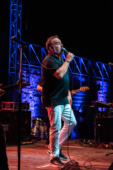 Tony Cetinski u Šibeniku predstavio novi izgled i usput oduševio publiku