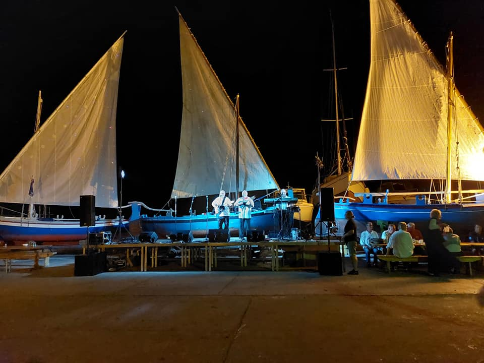 U Murteru održan humanitarni koncert za dovršetak izgradnje kuće obitelji Knezić iz Petrinje