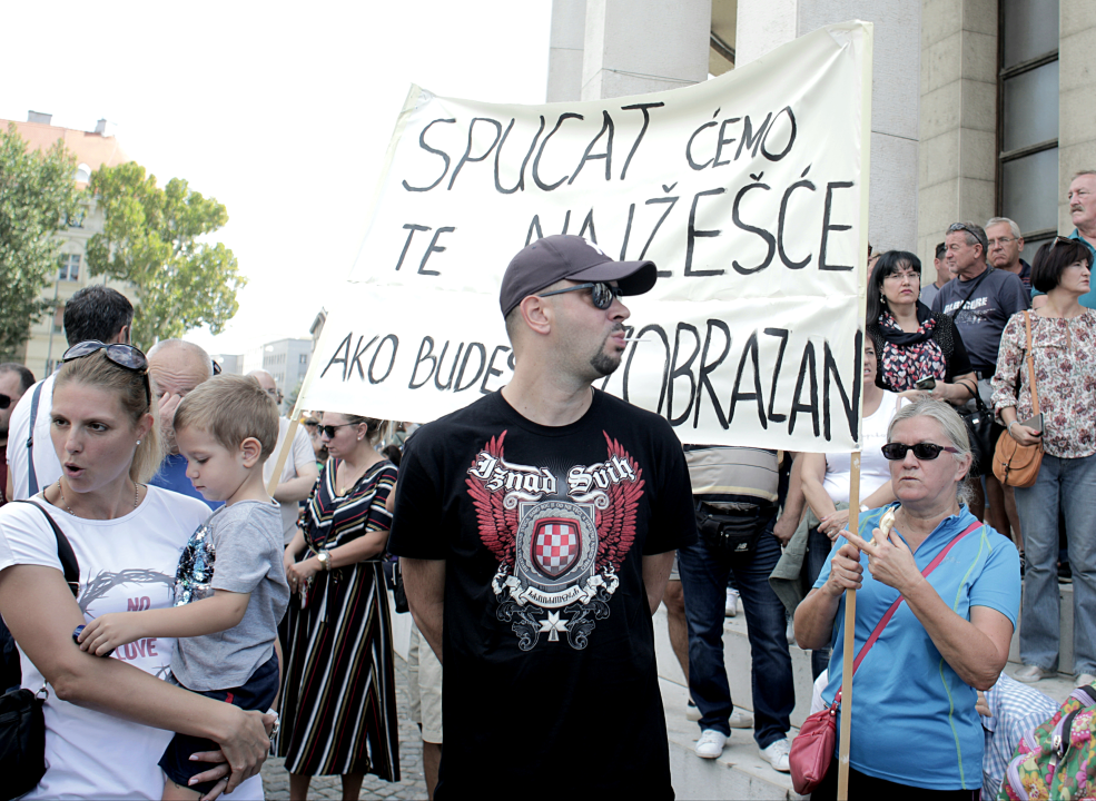 Prosvjed protiv Vlade u Zagrebu: Ima i šibenskih kapa