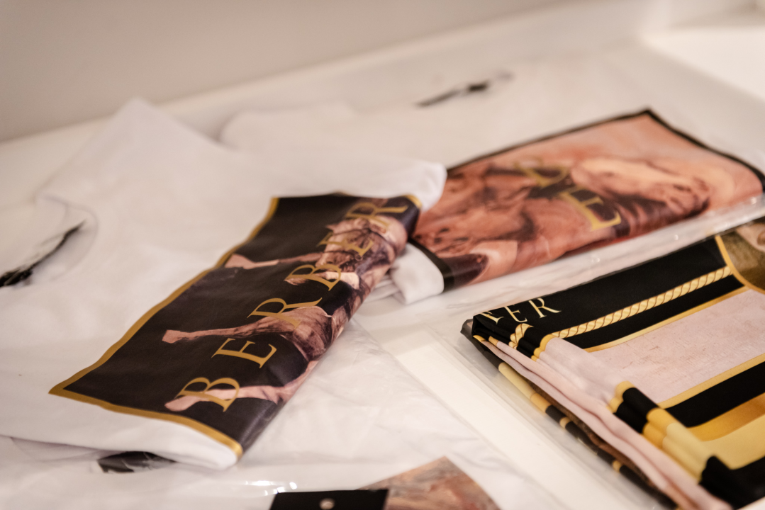 U Galeriju Juraj Dalmatinac stigle zimske kolekcije odjeće i jesenski popusti na slike 