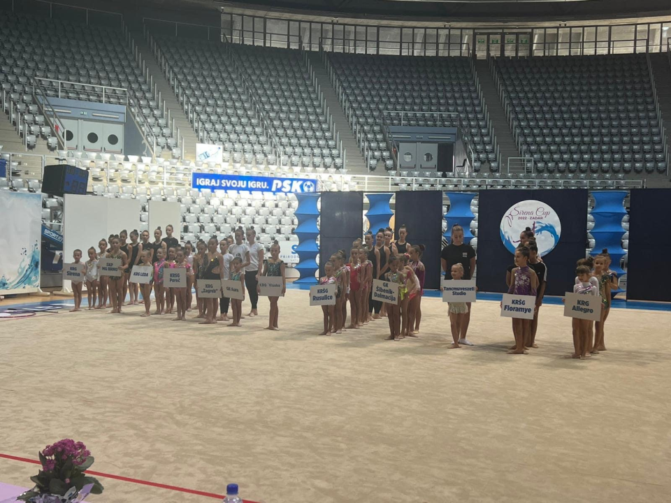 Devet ritmičarki GK Šibenik-Dalmacije nastupalo na međunarodnom turniru "Sirena Cup 2022" u Zadru