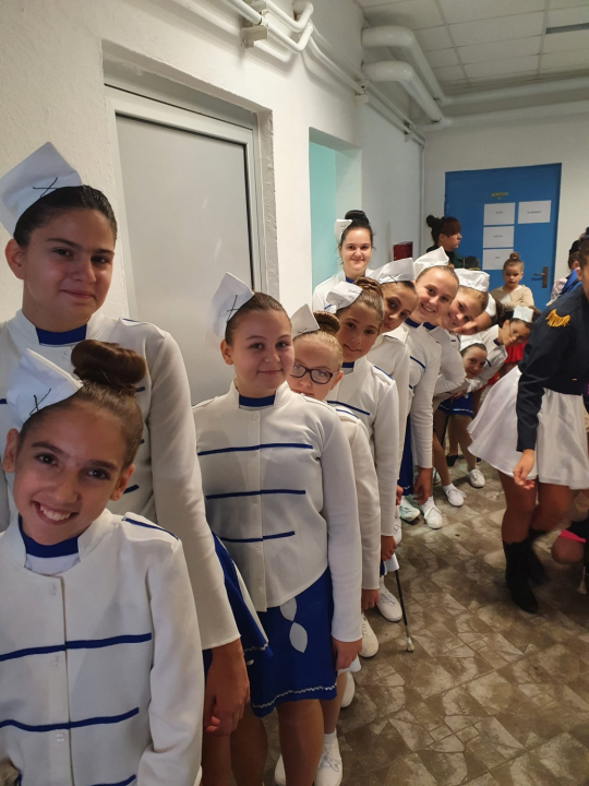 Vodiške mažoretkinje s turnira se vratile s medaljama i peharima