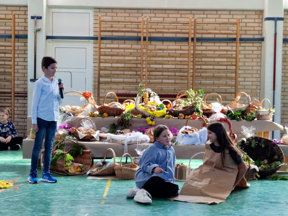 U Osnovnoj školi Vodice obilježeni Dani kruha