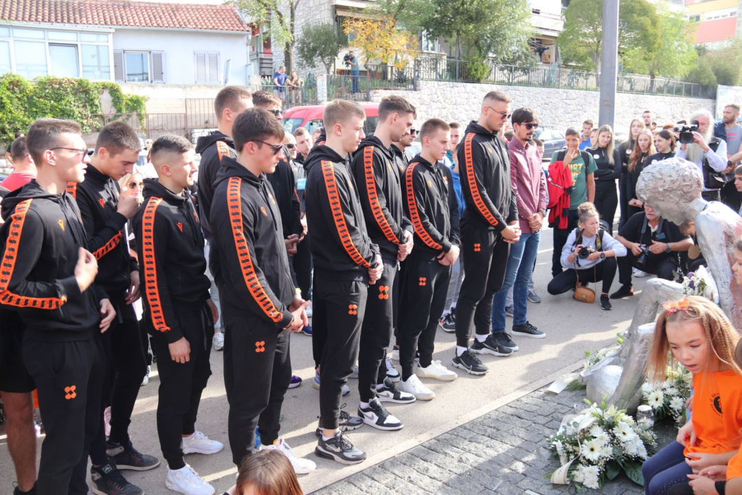 Obilježen 58. rođendan Dražena Petrovića: 'Postao je putokaz generacijama mladih sportaša'