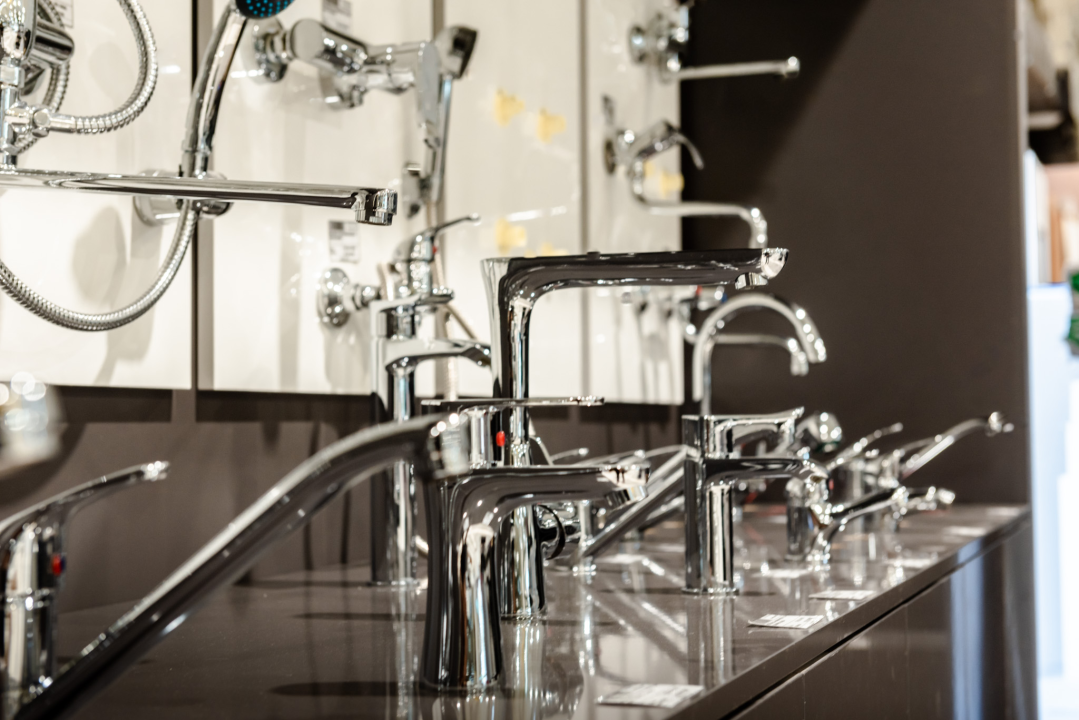 Široku ponudu građevinskih materijala, alata i prateće opreme pronađite u Brodomerkuru!