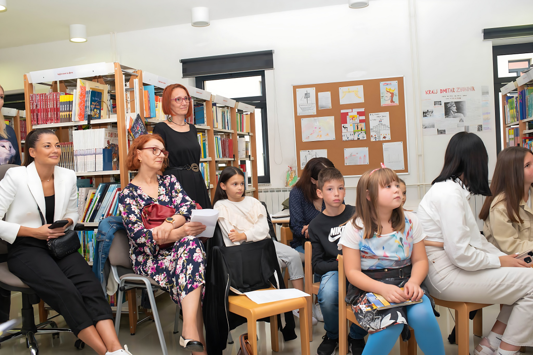 Marija Kulušić i Marika Škundrić pobijedile na Natjecanju u čitanju u kninskoj knjižnici