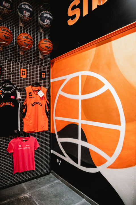 Ivan Perkov zaslužan je za dizajn Šibenkinog Fan Shopa: ‘Asocira na fluidnost košarke’