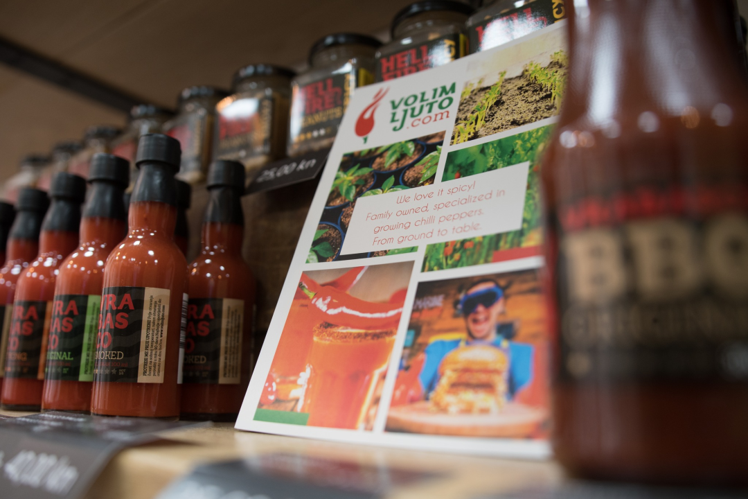 Pronađite najbolje božićne poklone uz super akcije trgovine Lokal! 