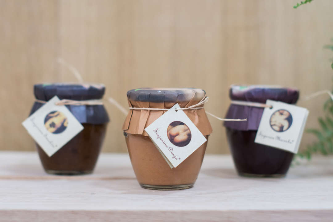 Pronađite najbolje božićne poklone uz super akcije trgovine Lokal! 