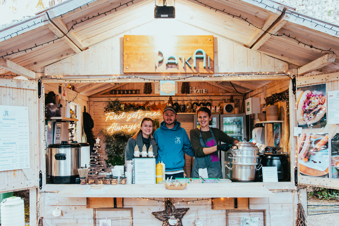 Adventura Šibenik pretvara u street food meku, probajte bao bun s buncekom, tradicionalni pispalj punjen jotom i gulaš od divljači!