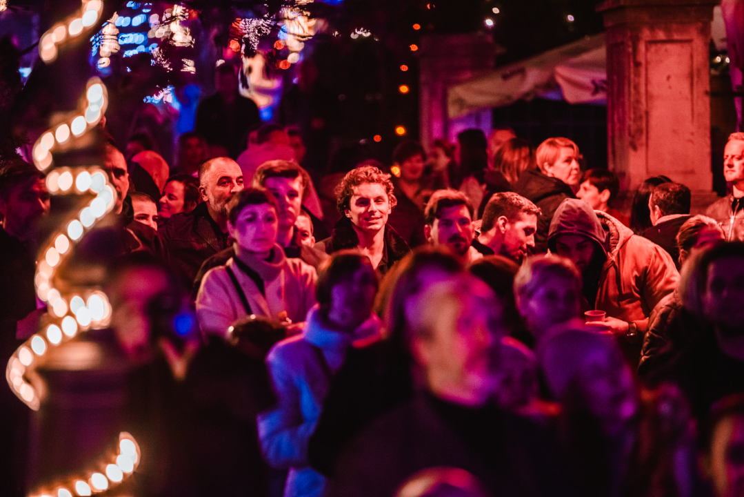 Šibenski band MaNu sinoć je bio zadužen za dobru zabavu u Đardinu
