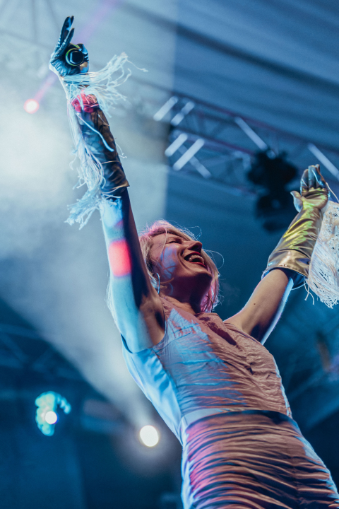 Kraljica rasplesala Šibenik: Róisín Murphy oduševila i one koji su je gledali samo na ekranu ispred Azimuta