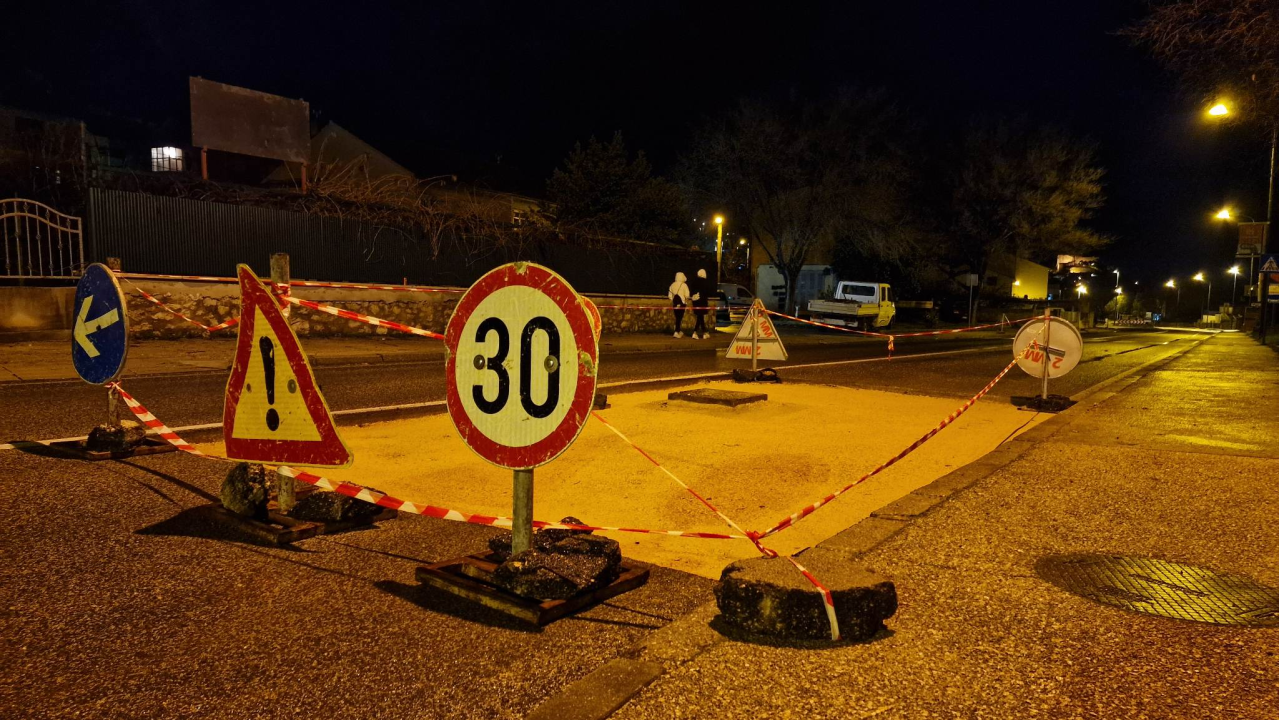 Šahtovi u Njivicama i na Njegoševu sanirani: Čekaju se još usporivači kraj škole    