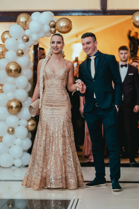 Učenici Prometno-tehničke škole Šibenik poput holivudskih zvijezda na maturalnom plesu (2)