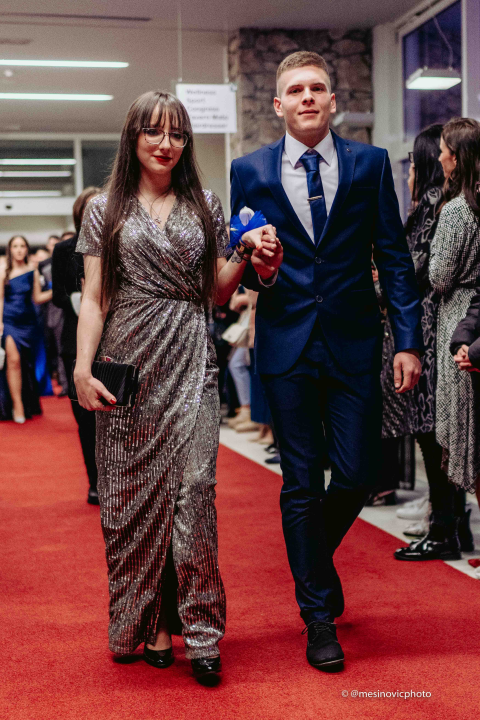 Zavirite na blještavi maturalni ples Turističko-ugostiteljske škole Šibenik (2)