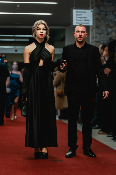 Pogledajte glamurozna izdanja maturanata Medicinske škole (2. dio)