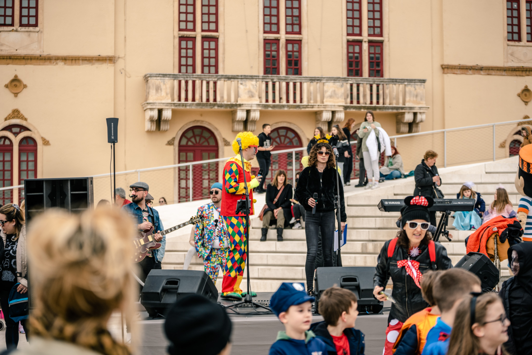 Maškare na Poljani: Đir preko grada pa svi na krafne!