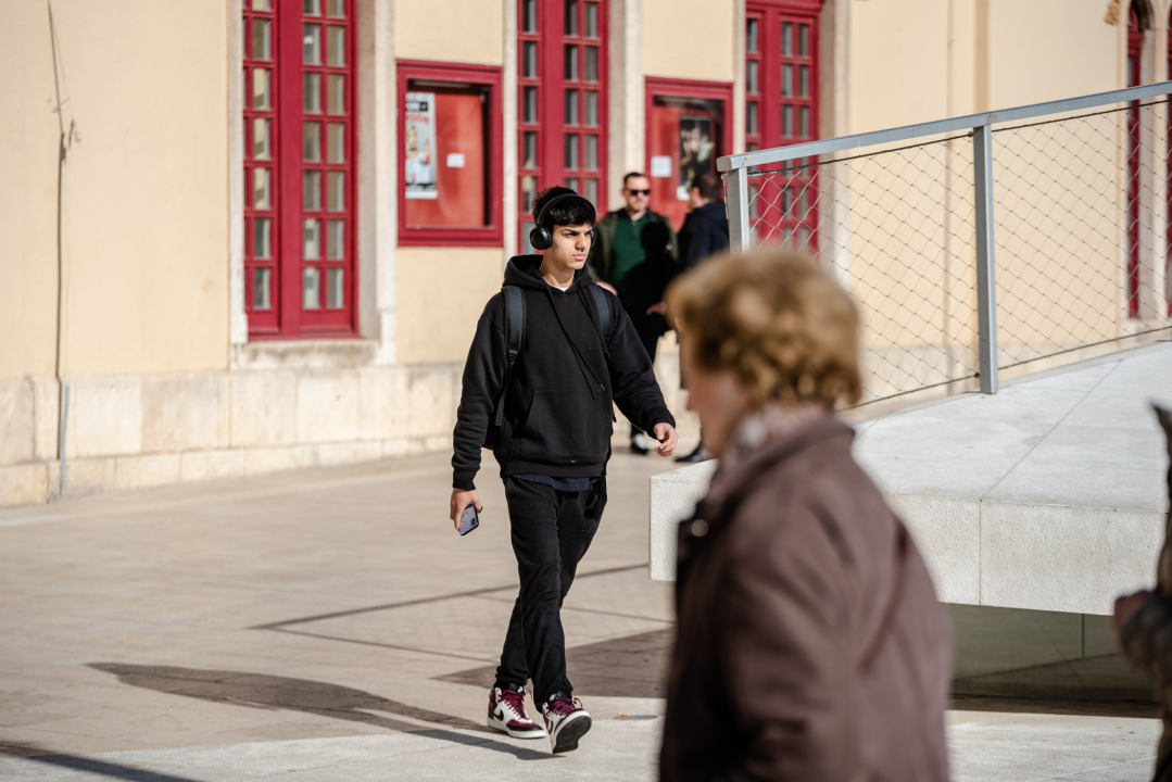 Moderni komadi koji nikad neće izaći iz mode: Evo tko nam je upao u oko ovaj tjedan!