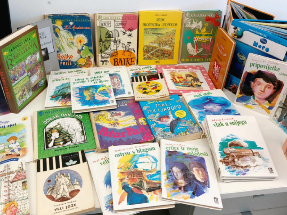 U Nacionalnom parku 'Krka' provedena akcija 'Knjiga od srca', zanimljiva štiva zaposlenici odnijeli na tri adrese 