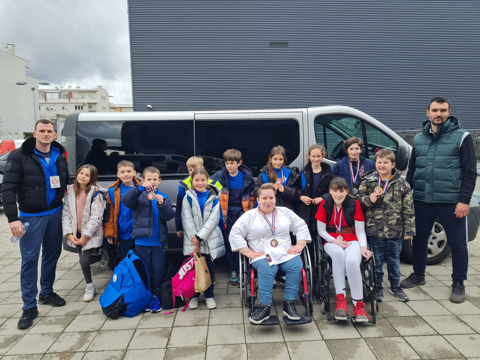 Članovi KK Murter s natjecanja se vratili sa zlatom, dva srebra i broncom